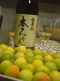 梅酒漬けました・・・福来純3年熟成本みりん_f0177295_1243458.jpg