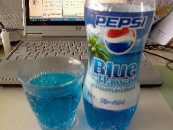 かき氷はブルーハワイだった。_a0026530_18125731.jpg