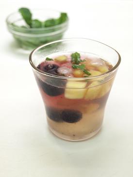 子どもと作るカレーライス&ヨーグルトゼリー♪_d0128268_1213854.jpg