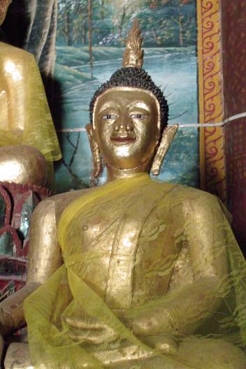 #132 ワット・プッタ・エーン(วัดพุทธเอ้น) ~チェンマイ~_c0039685_14542927.jpg