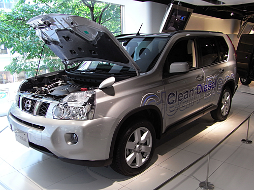 [プロトタイプ]日産・エクストレイル クリーンディーゼル搭載_a0009562_22344681.jpg