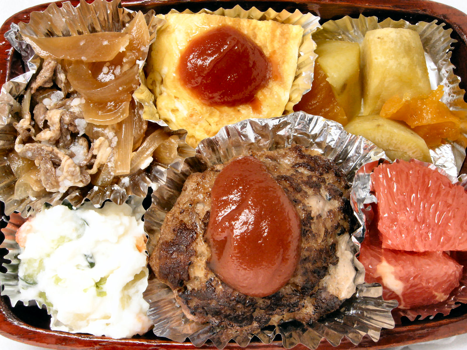 レッドグレープフルーツ入りダイエット弁当_a0066081_6153290.jpg