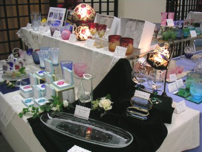 手工芸作家展、始まってます_f0062790_2250654.jpg