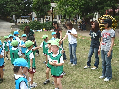 ６月２６日スギっ子巡回指導　～追分幼稚園～_e0127003_0395560.jpg