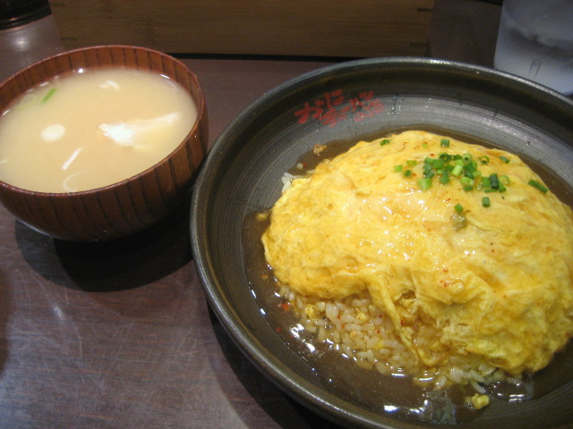 かにチャーハンの店の「かに玉チャーハン」￥690＠立川_b0042308_1943559.jpg