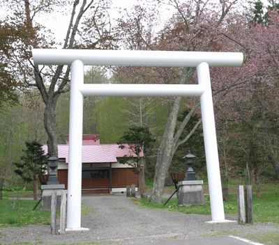 浦河の神社　（４）　　杵臼神社_e0104596_16302554.jpg