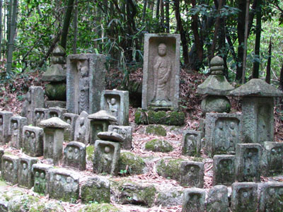加茂の石仏群1_e0048413_18374138.jpg