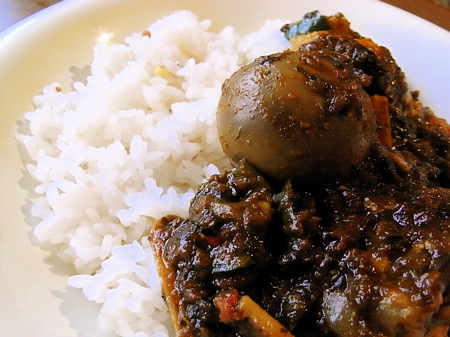 夏だ！カレーだ！ハマルカレーのチキンカレーだっ！！　　大阪　ハマルカレー（チキン）｛通販｝_b0098884_20563983.jpg