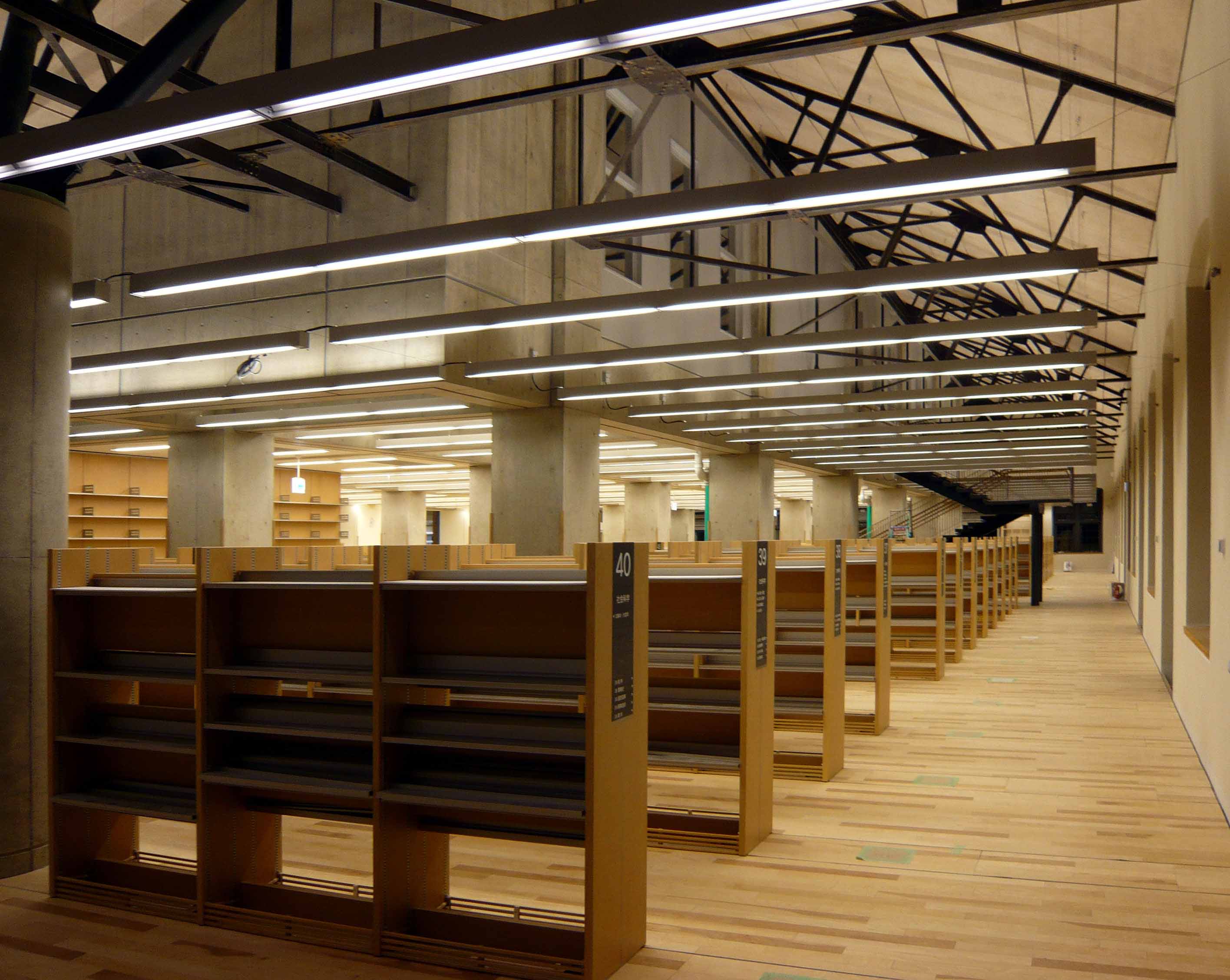 北区新中央図書館オープン 照明デザイン いまどきの陰影礼讃