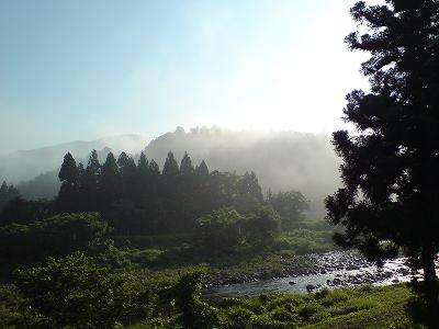 今朝の新潟県南魚沼市の風景をどうぞ_d0015124_16482463.jpg