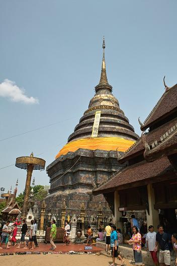 #020 ワット・プラ・タート・ラムパーン・ルアン(วัดพระธาตุลำปางหลวง) 再訪_c0039685_20223175.jpg