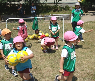 ７月２日スギっ子巡回指導　～追分幼稚園～_e0127003_0162135.jpg