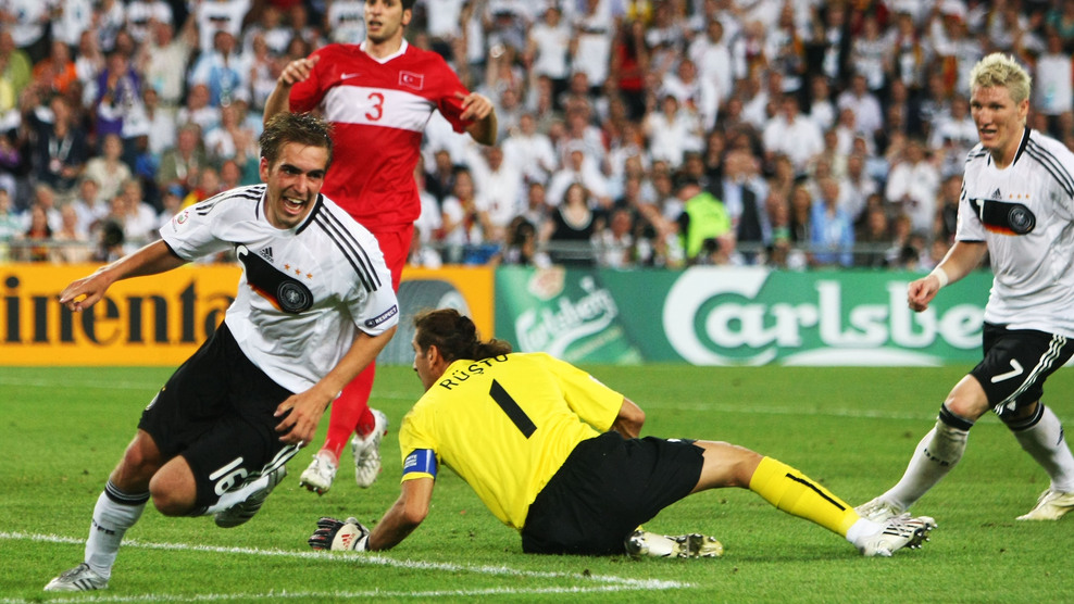 #29 Semi final - GERMANY 3-2 TURKEY_e0039513_2295493.jpg