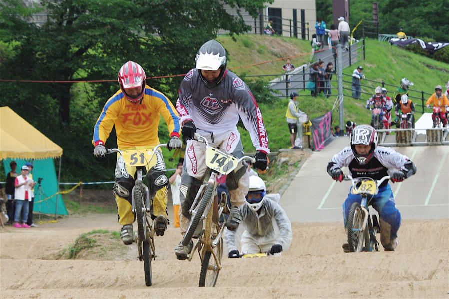 08Ｊシリーズ第２戦安芸高田市長杯IN土師ダムVOL4：年齢別クラス予選_b0065730_20324221.jpg