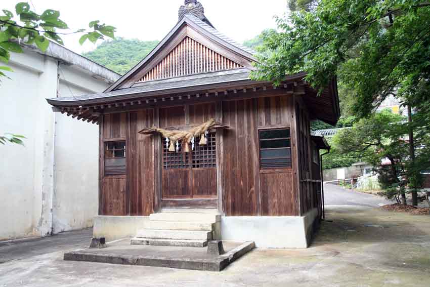 五社神社と長瀬堂♪_d0058941_2022919.jpg