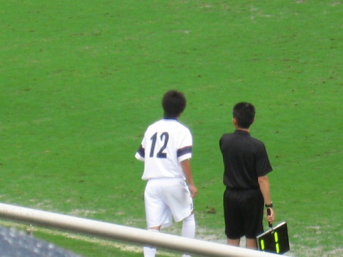 野洲高サッカー部観戦記 近畿高等学校サッカー選手権大会準決勝対東海大御星 高槻市荻谷総合公園 2 楽浪の近江 さざなみのおうみ 野洲高サッカー部観戦記 近畿高等学校サッカー選手権大会準決勝対東海大御星 高槻市荻谷総合公園 2 楽浪の近江 さざなみのおうみ