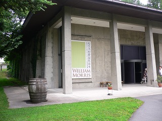 a0105809_1192557.jpg