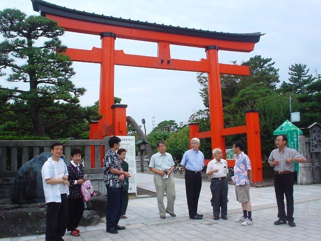 白山神社・白山公園めぐり・・・_d0039111_1274078.jpg