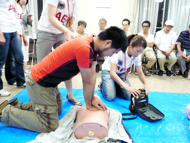 2008.06.25 大須商店街連盟・桜会 合同AED講習会_b0146633_945438.jpg