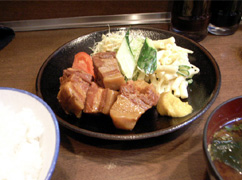 角煮定食_e0120930_22535989.jpg