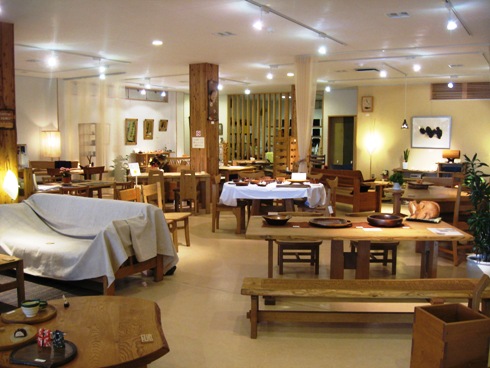 栗の木の家具屋さん(さすほん)_b0140235_2242392.jpg