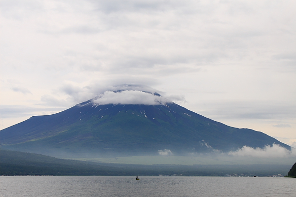 富士山が見えません_f0105478_2232386.jpg