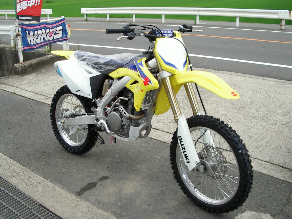 2009年　ＲＭ－Ｚ250_b0129167_9453016.jpg