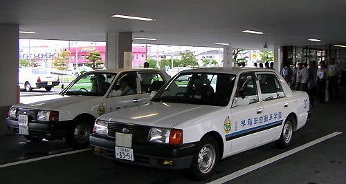 安全運転技能競技大会が開催されました_e0005690_2273982.jpg