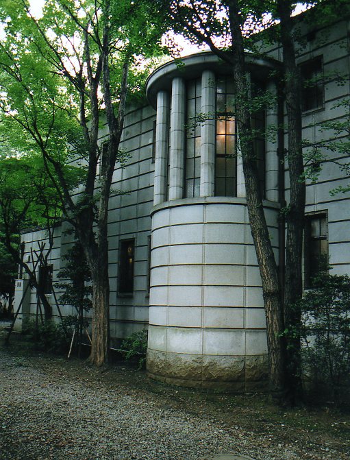 東京・飛鳥山公園の青淵文庫(大正モダン建築探訪)_f0142606_21193892.jpg