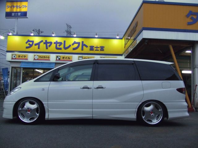 エスティマの車高調交換 タイヤセレクト富士宮の日々の出来事 エスティマの車高調交換 タイヤセレクト富士宮の日々の出来事