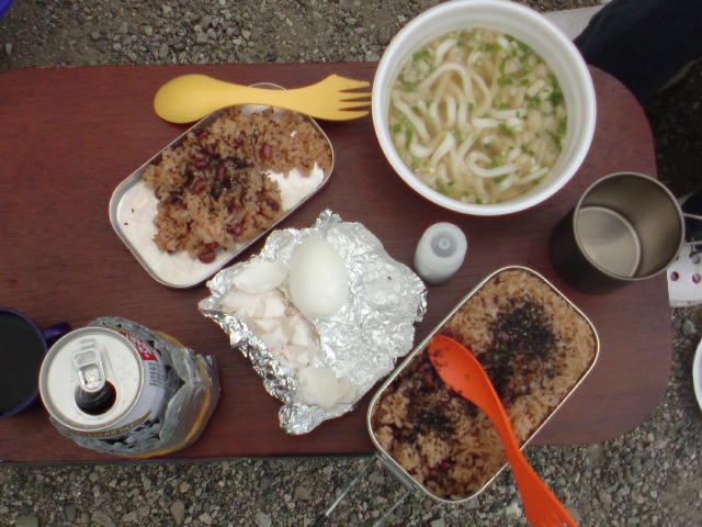 MesTi五徳風防 // メスティンで赤飯を炊く_f0113727_657481.jpg