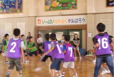 戸板少連通信　７月号②（低学年スポーツ大会）_b0114193_1453623.jpg