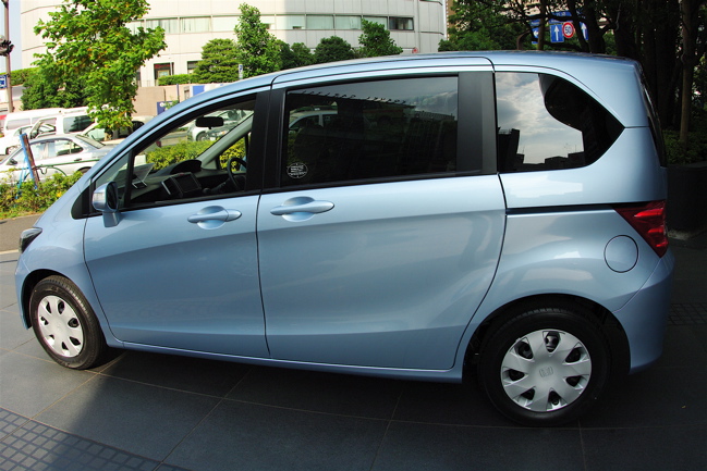 HONDA FREED (フリード)_b0065730_19413445.jpg