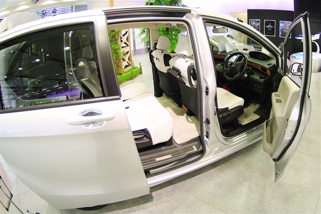 HONDA FREED (フリード)_b0065730_19561498.jpg
