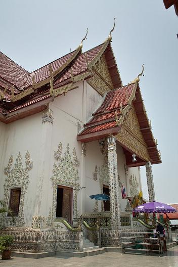 #153 ワット・プラ・タート・チョー・へー(วัดพระธาตุช่อแฮ) ~プレー~_c0039685_165632.jpg