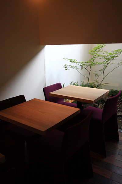 OKU gallery&cafe_e0051888_209210.jpg