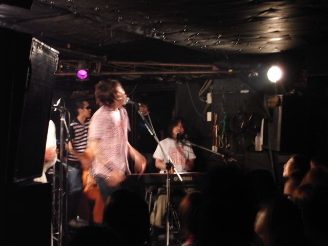 d0075828_0205389.jpg