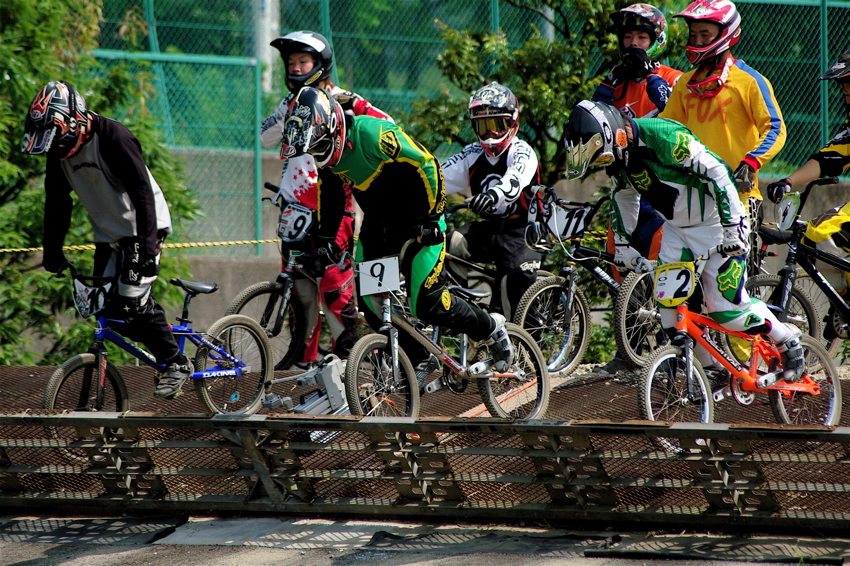 2008JOSF７月緑山定期戦VOL２BMXエリートクラス決勝_b0065730_2320274.jpg