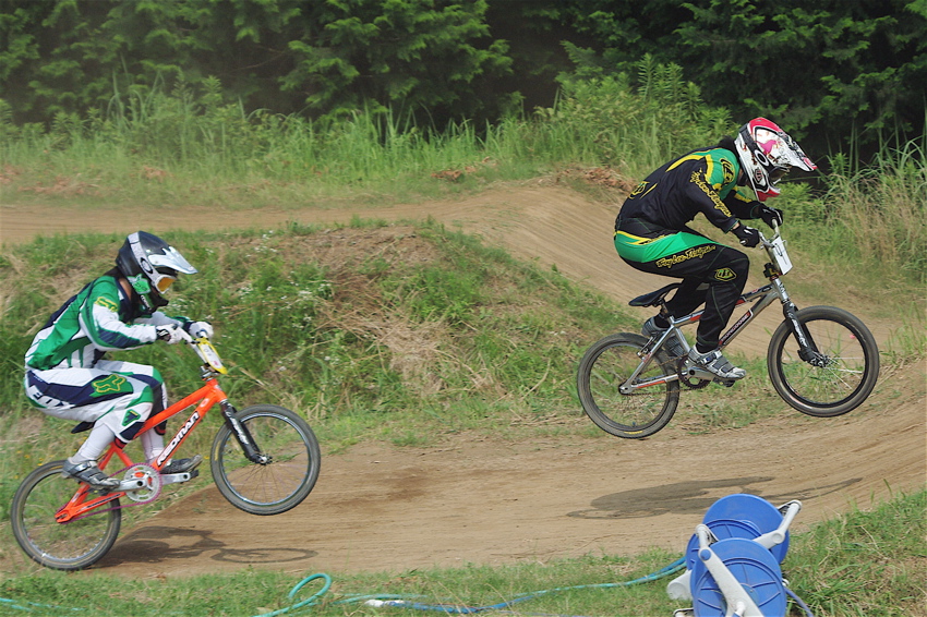 2008JOSF７月緑山定期戦VOL２BMXエリートクラス決勝_b0065730_2330612.jpg