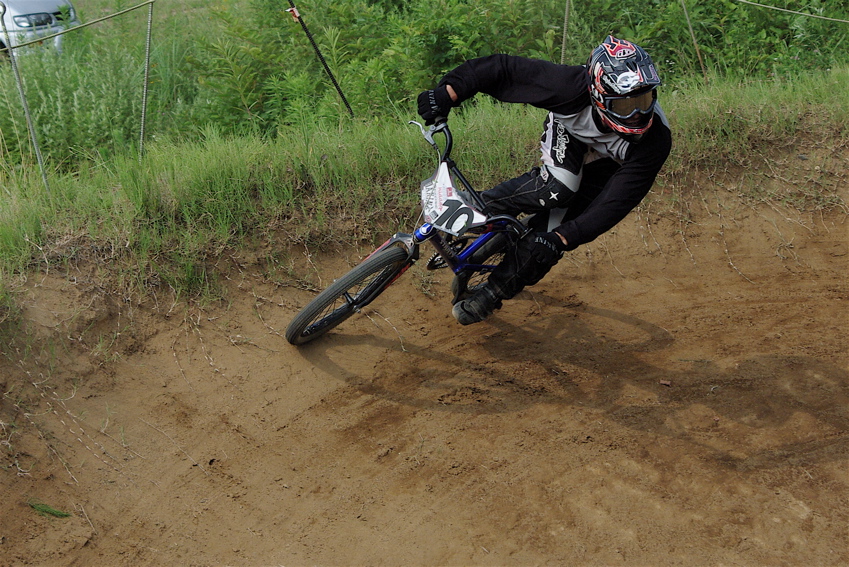 2008JOSF７月緑山定期戦VOL２BMXエリートクラス決勝_b0065730_234129.jpg