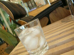 これってガチでヤバくなイッスか~?~(*´д`*)_b0125570_11434325.jpg