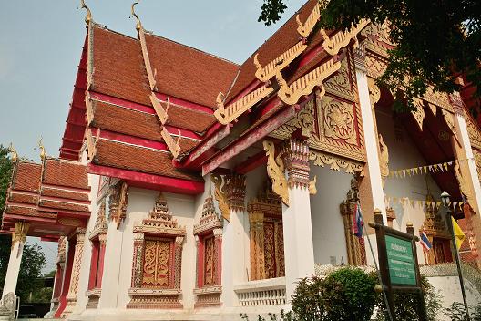 #155 ワット・プラ・ルアン(วัดพระร่วง) ~プレー~_c0039685_1461183.jpg