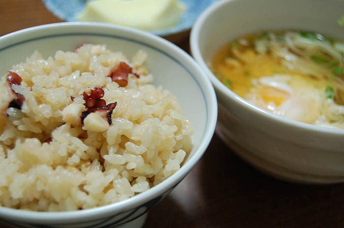 たこ飯　と　バチ素麺_f0098990_22235542.jpg