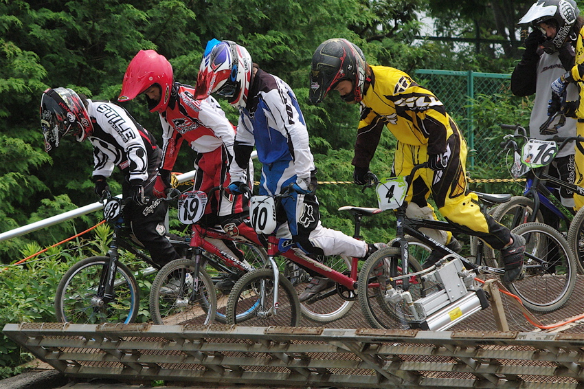 2008JOSF７月緑山定期戦VOL5:BMXエキスパートクラス予選_b0065730_22323196.jpg