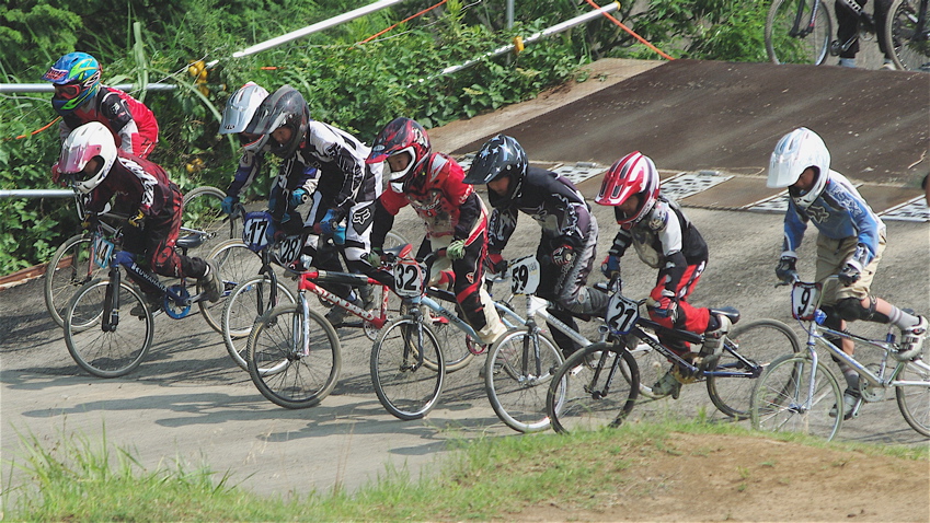 2008JOSF７月緑山定期戦VOL12：ミルキー８、９、ジュニアクラス決勝_b0065730_22303655.jpg