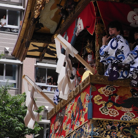 山鉾巡行 その1_c0141005_9593691.jpg