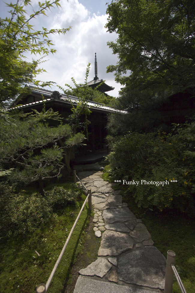 京都　「The GARDEN ORIENTAL」_f0031038_2033816.jpg