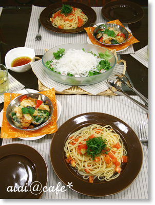 フレッシュトマトと大葉のパスタ_a0056451_12492124.jpg