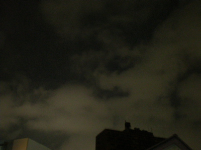 夜空の雲も、、、_c0133561_1361766.jpg