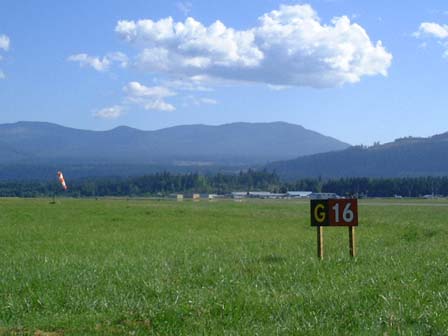 Nanaimo Airport (CYCD) Taxiway G_c0018716_13175119.jpg